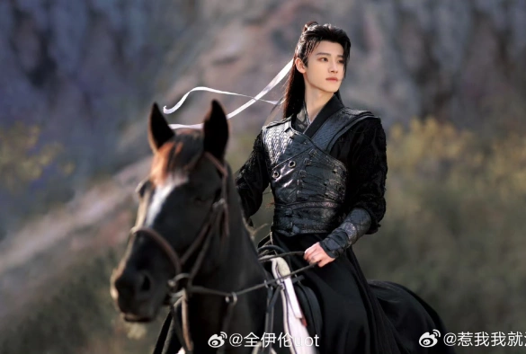 Кадр из дорамы Отголоски себя