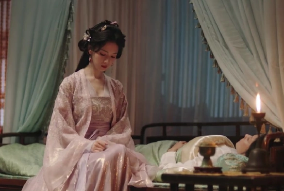 Кадр из дорамы Отголоски себя