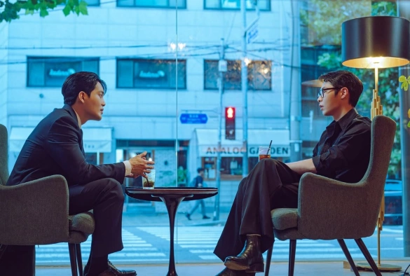 Кадр из дорамы Последнее лето