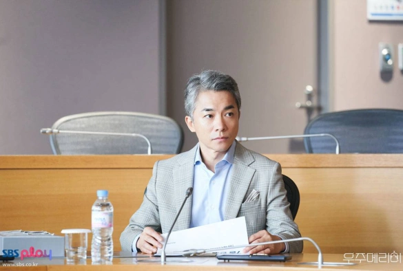 Кадр из дорамы Женись на мне