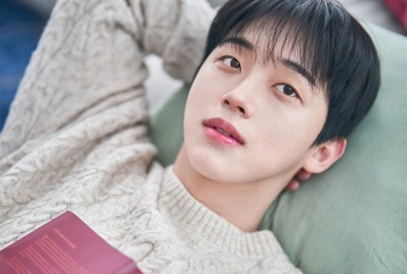 Кадр из дорамы Мой тайный вампир