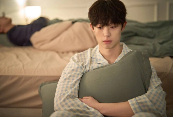 Кадр из дорамы Мой тайный вампир