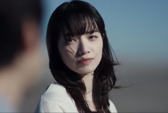 Кадр из дорамы Выход 8