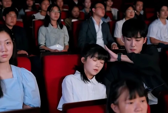 Кадр из дорамы Уравнение любви