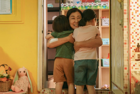 Кадр из дорамы Телефонные мошенники