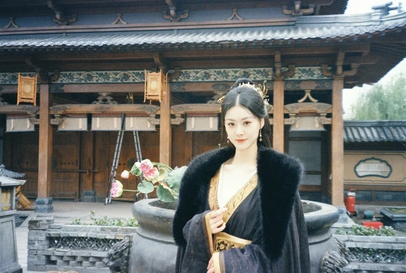 Кадр из дорамы Служанка