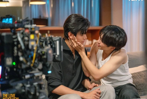 Кадр из дорамы Любовь никогда не угаснет