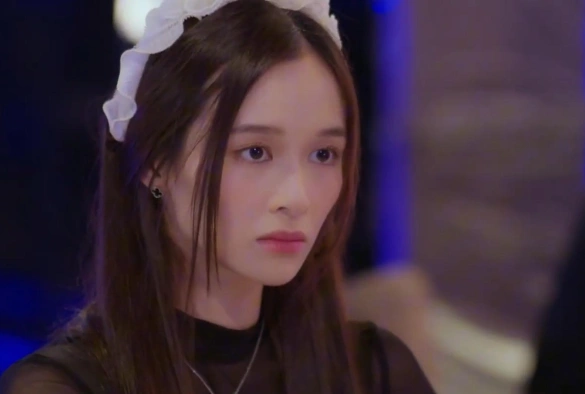 Кадр из дорамы Опасная королева