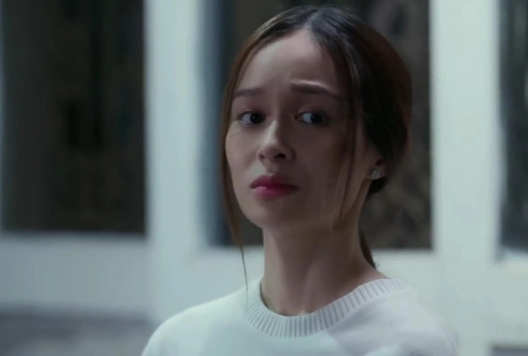 Кадр из дорамы Опасная королева