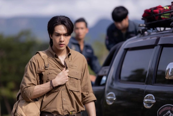 Кадр из дорамы Проклятая любовь