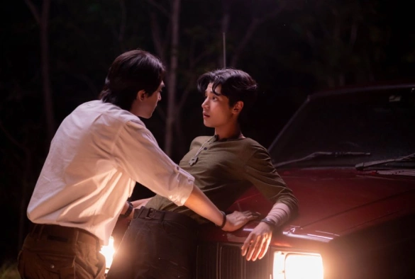 Кадр из дорамы Проклятая любовь