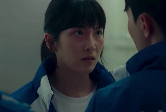 Кадр из дорамы Я убью тебя