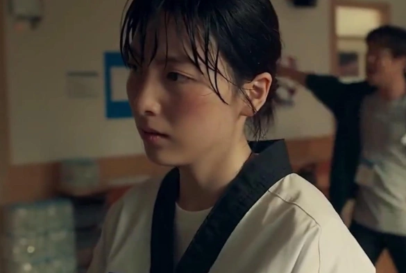 Кадр из дорамы Я убью тебя