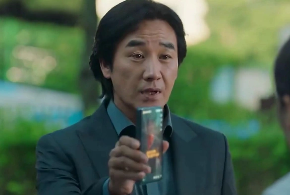 Кадр из дорамы Я убью тебя