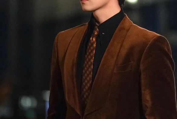 Кадр из дорамы Он слишком дикий