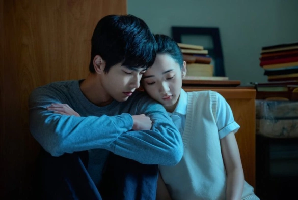 Кадр из дорамы Если бы я не видел солнца