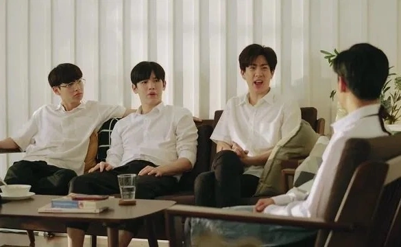 Кадр из дорамы Я тоже Ти