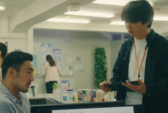 Кадр из дорамы Наш дом