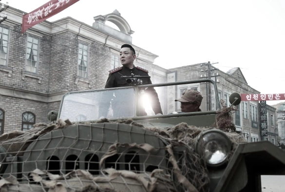 Кадр из дорамы Операция «Хромит»