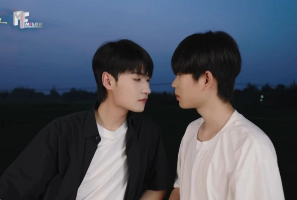 Кадр из дорамы Плутон и Харон