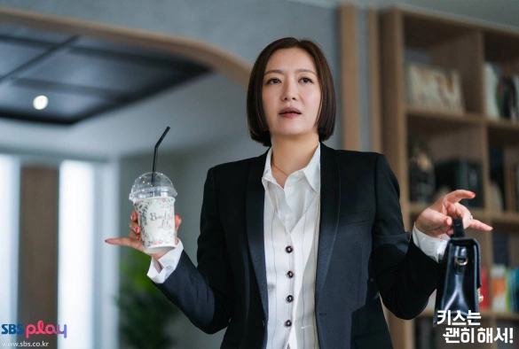 Кадр из дорамы Не стоило целоваться