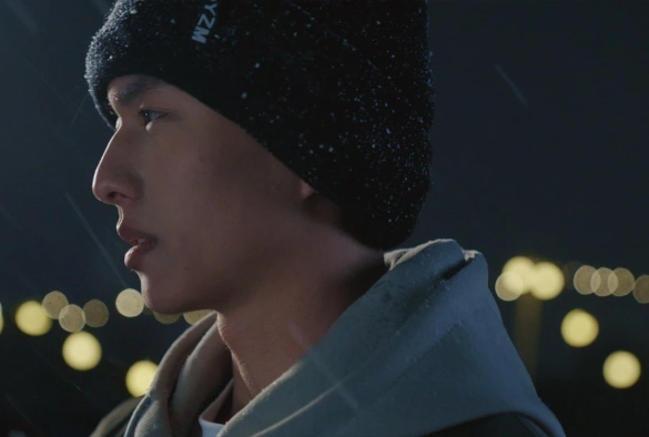 Кадр из дорамы Синий холст юных дней