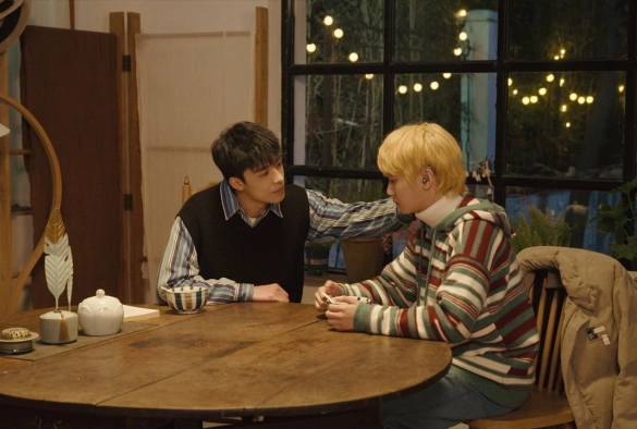 Кадр из дорамы Синий холст юных дней