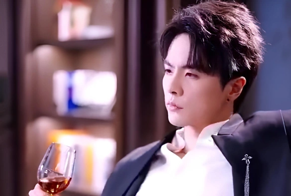 Кадр из дорамы Фальшивый флирт