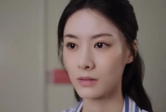 Кадр из дорамы Затаившаяся любовь