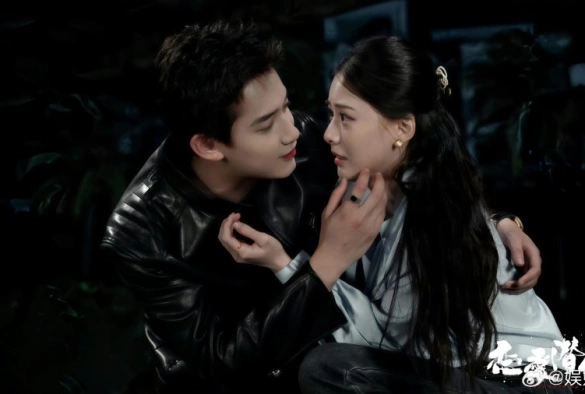 Кадр из дорамы Затаившаяся любовь