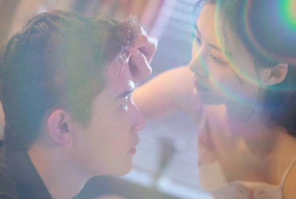 Кадр из дорамы Затаившаяся любовь