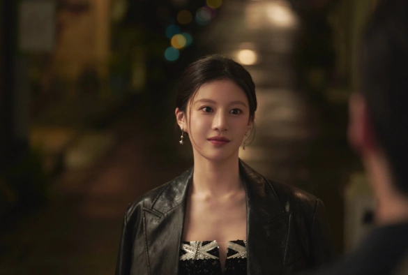 Кадр из дорамы Можно ли перевести эту любовь?