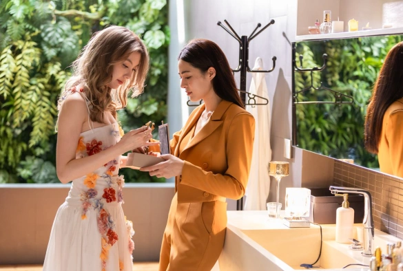 Кадр из дорамы Наш секрет