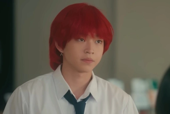 Кадр из дорамы Жемчужина класса Е 2 сезон