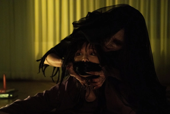 Кадр из дорамы Вкус страха