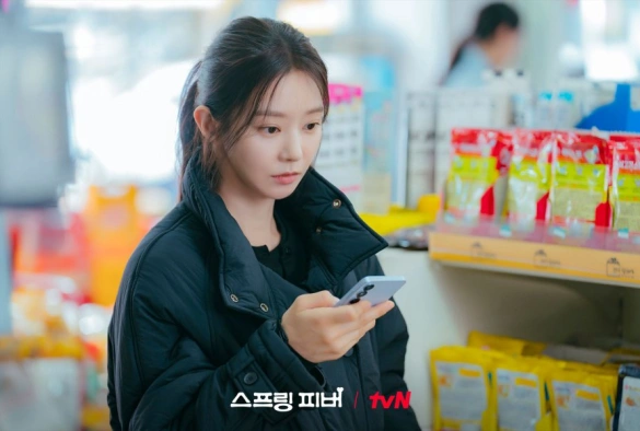 Кадр из дорамы Весенняя лихорадка