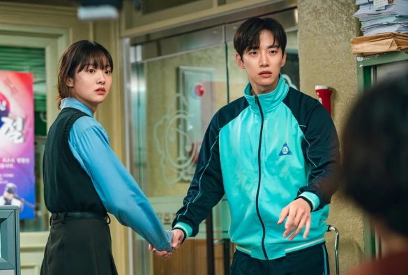 Кадр из дорамы Кашеро