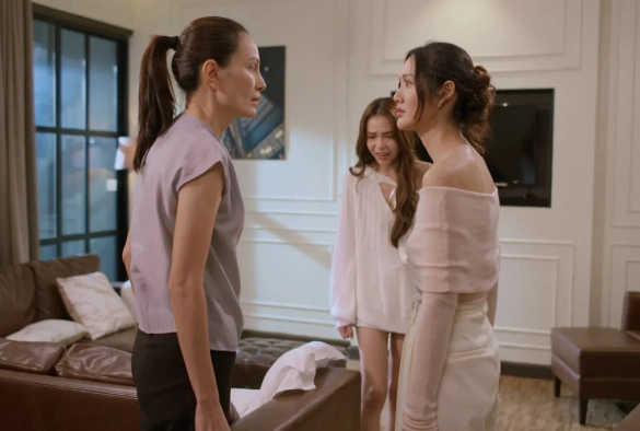 Кадр из дорамы Связь