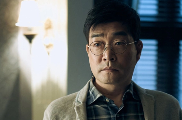 Кадр из дорамы Справедливость