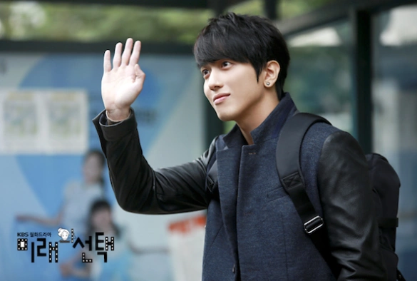 Кадр из дорамы Выбор будущего