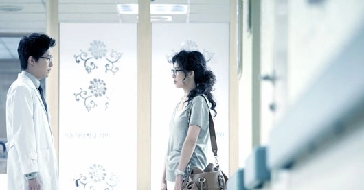 Кадр из дорамы Запах женщины