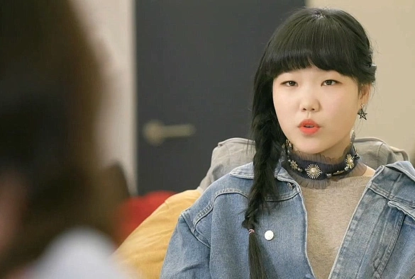 Кадр из дорамы Айдол на полставки