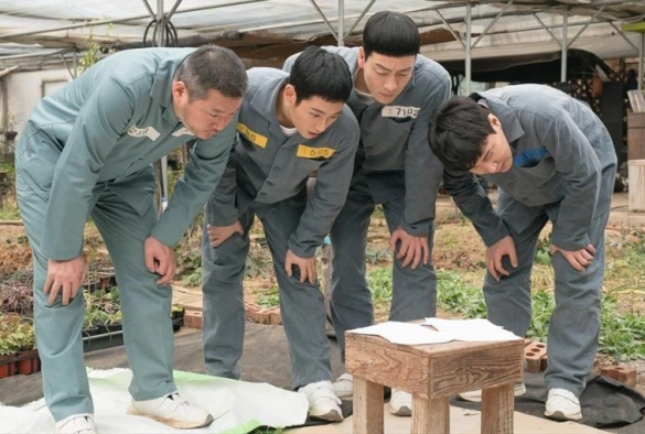 Кадр из дорамы Правила игры / Мудрая жизнь в тюрьме