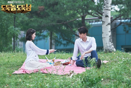 Кадр из дорамы Плохой вор, хороший вор