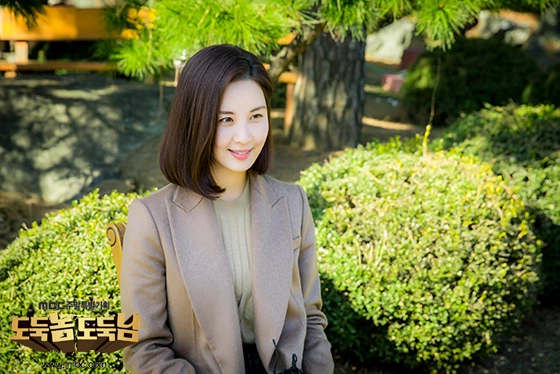 Кадр из дорамы Плохой вор, хороший вор