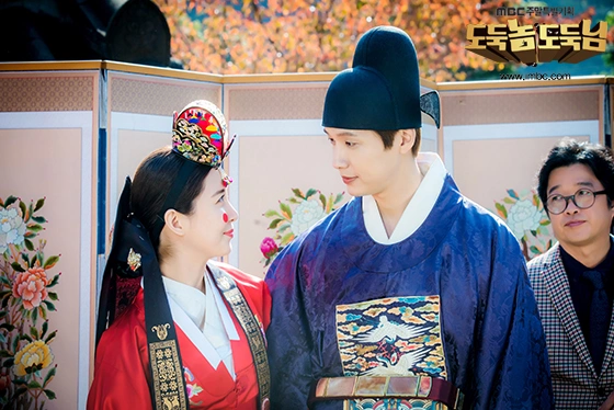 Кадр из дорамы Плохой вор, хороший вор