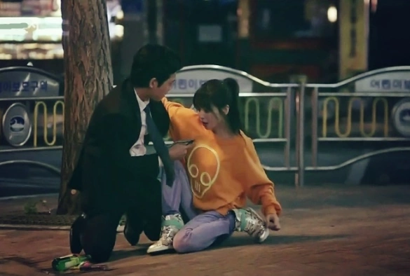 Кадр из дорамы Безжалостный город