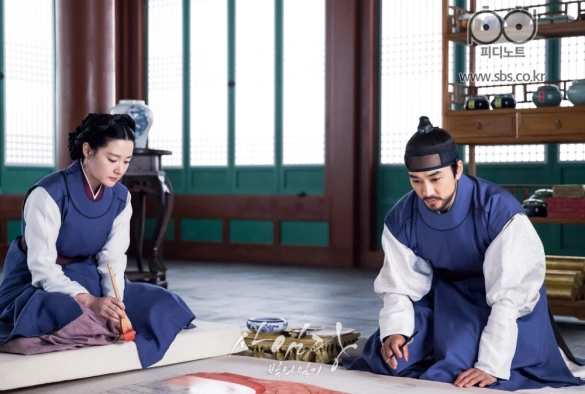 Кадр из дорамы Саимдан, дневник света