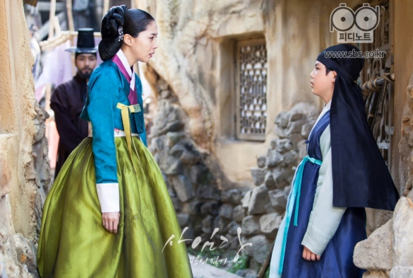 Кадр из дорамы Саимдан, дневник света