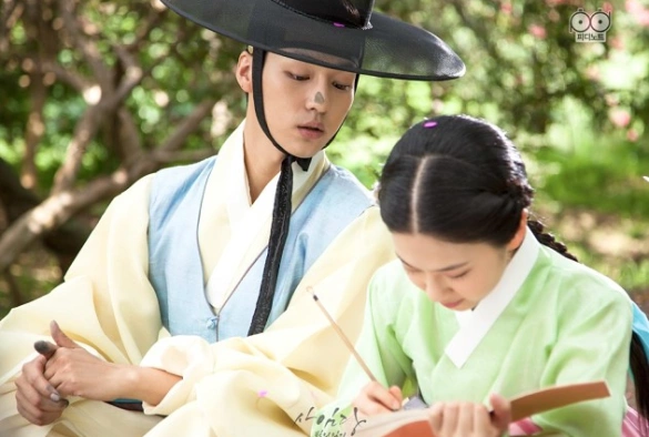 Кадр из дорамы Саимдан, дневник света